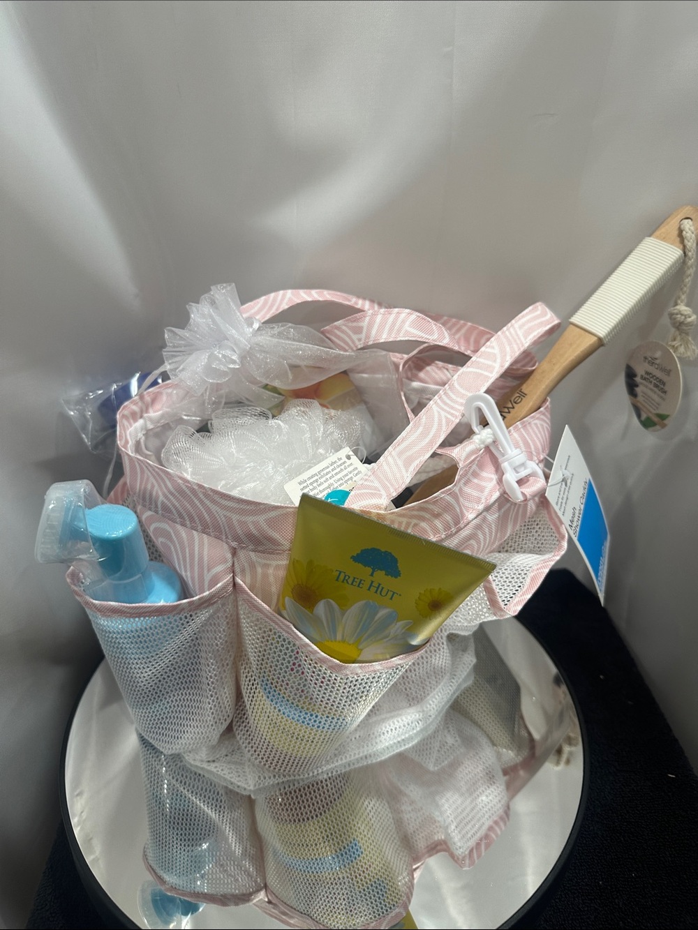 Pink Mesh Bath Caddy Tote with Pockets NWT spa bundle